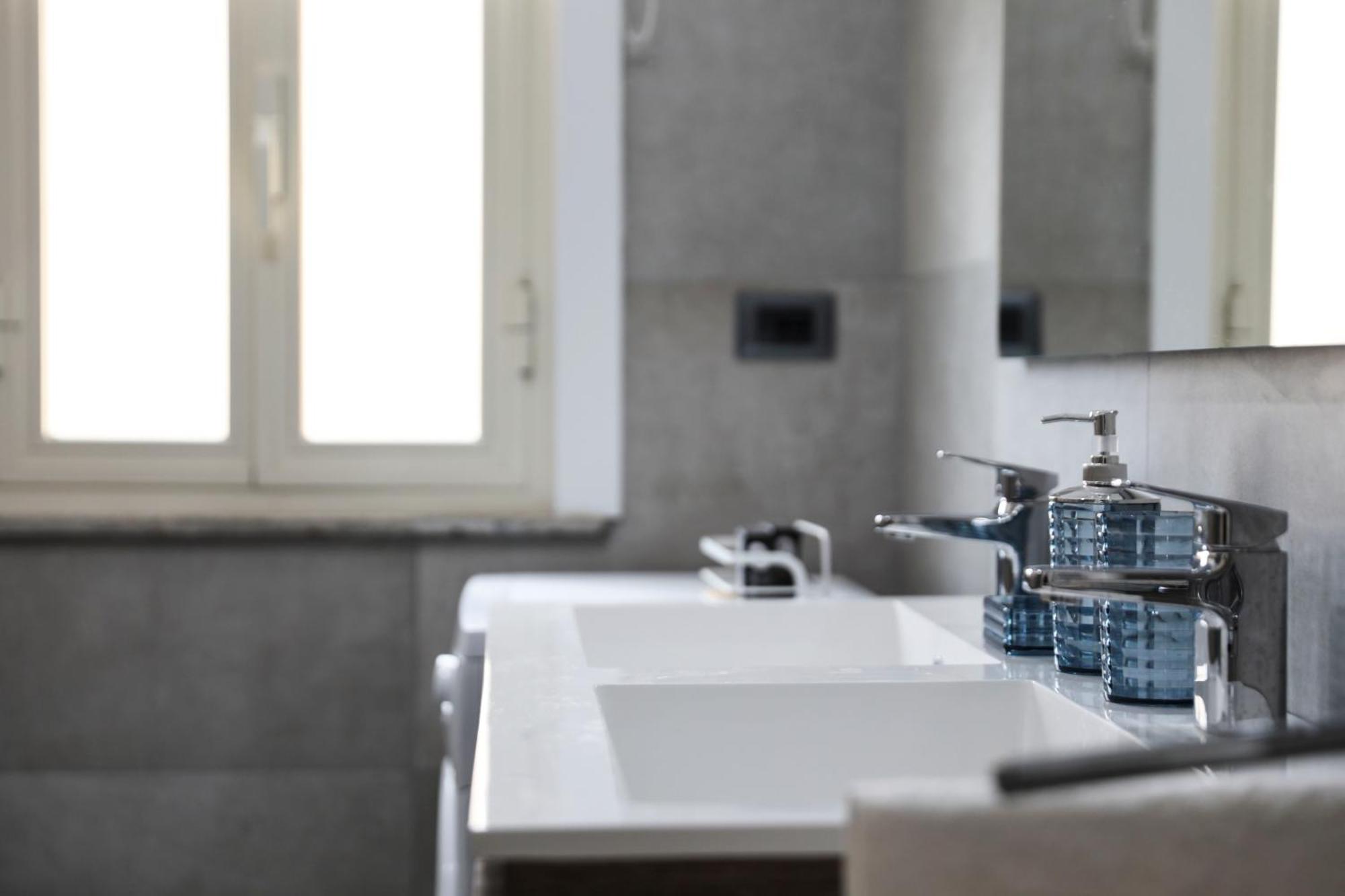 Roby'S House 70 Apartment Settebagni Luaran gambar